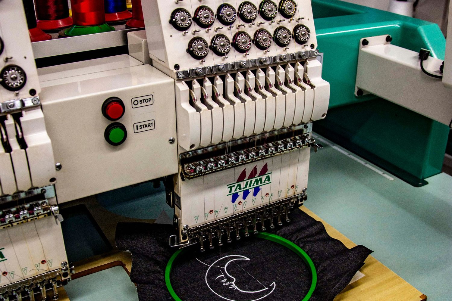 Broderie d'un logo sur un polo